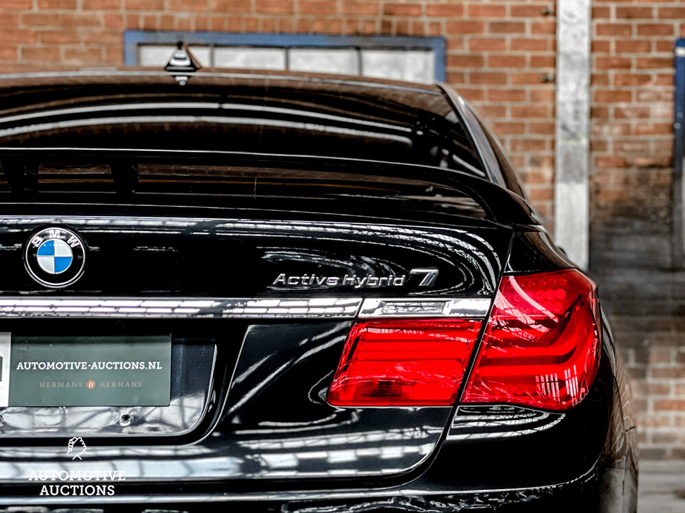BMW ActiveHybrid7 F04 4.4 7-serie 465pk 2010