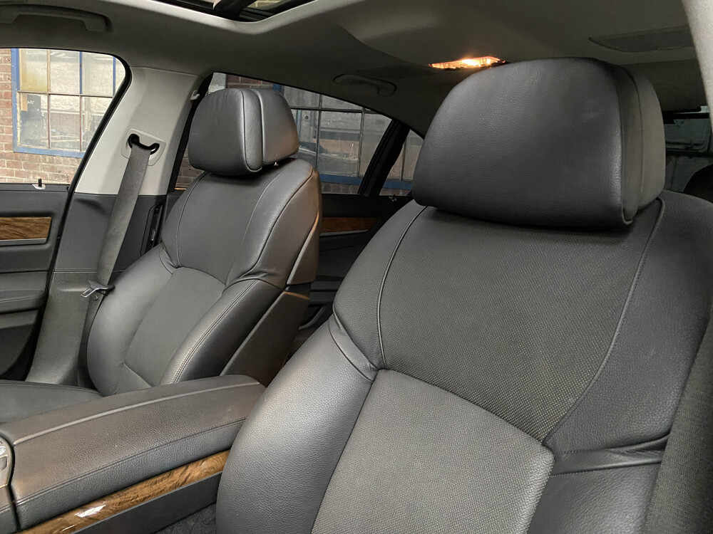 BMW ActiveHybrid7 F04 4.4 7-serie 465pk 2010