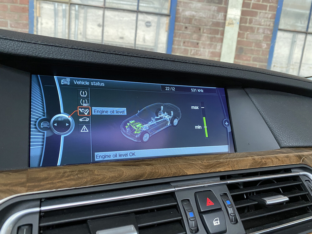 BMW ActiveHybrid7 F04 4.4 7-serie 465pk 2010