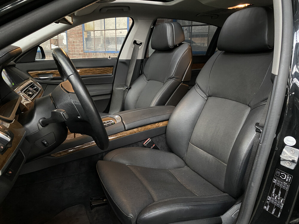 BMW ActiveHybrid7 F04 4.4 7-serie 465pk 2010