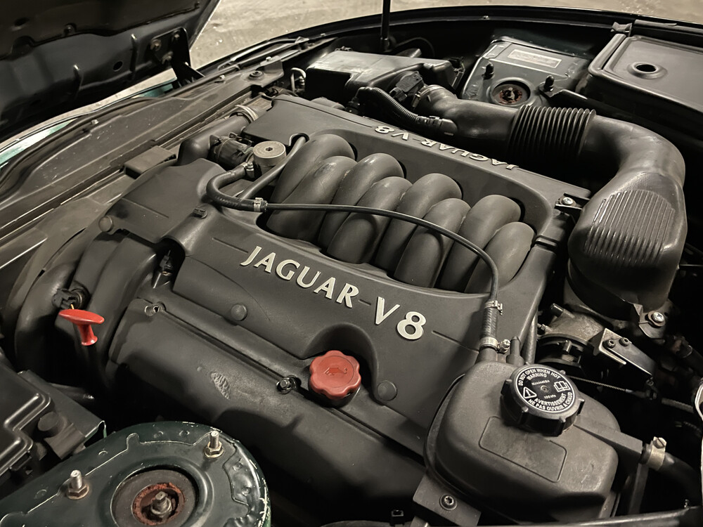 Jaguar XK8 4.0 V8 Convertible 286pk 2000, 07-XJ-GG