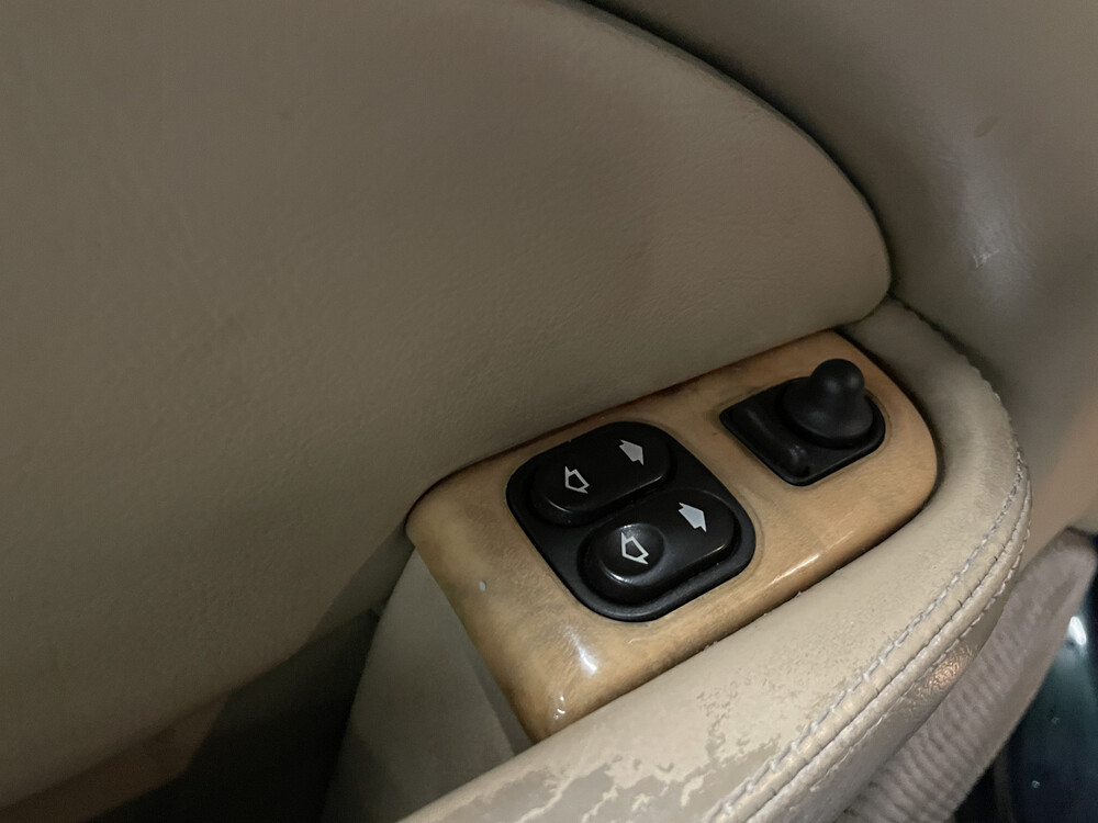 Jaguar XK8 4.0 V8 Convertible 286pk 2000, 07-XJ-GG