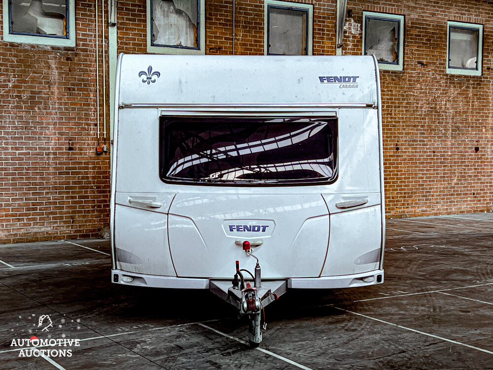 Fendt 590 Wohnwagen 