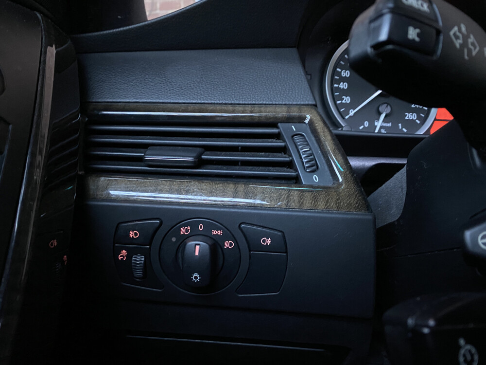 BMW 530d M-Sport E61 Business Line Touring 5er 231PS 2007, XK-924-L