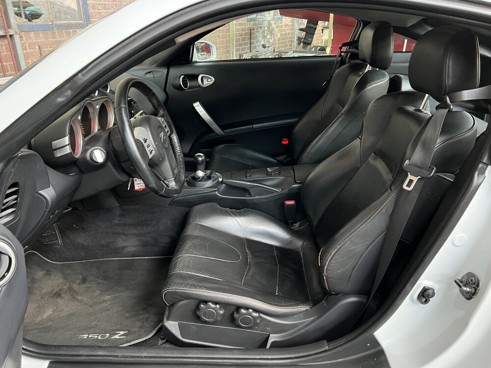 Nissan 350Z Nissan 3.5 V6 Track 2003 280pk BODYKIT, 17-TJ-DR