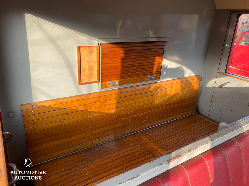 Ford Brandweerauto 3.9 V8 1954, PB-47-78