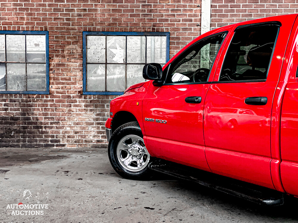 Dodge Ram 1500 SLT 5.7 V8 349pk 2005, VND-11-V