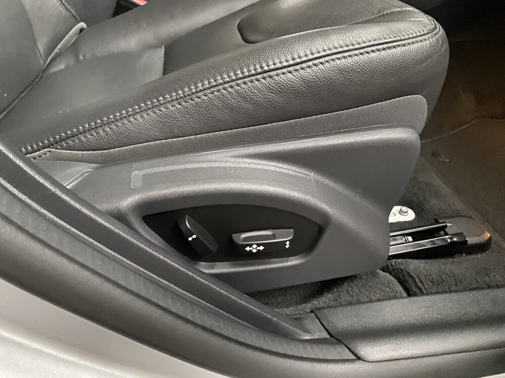 Volvo V60 T5 AWD 234PS 2017