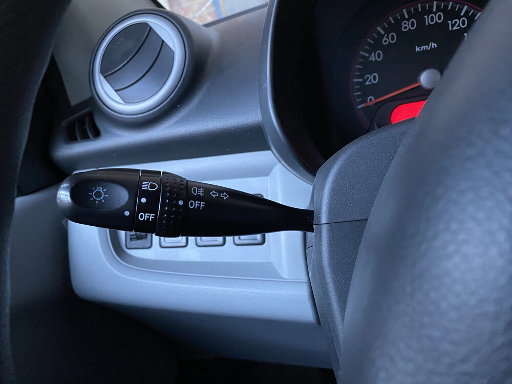 Nissan Pixo Visia 2010, 22-LRS-6