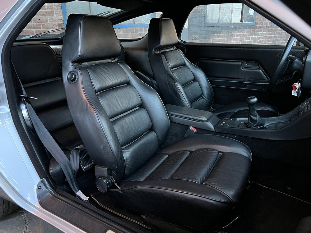 Porsche 928 S 300PS Baujahr 1983