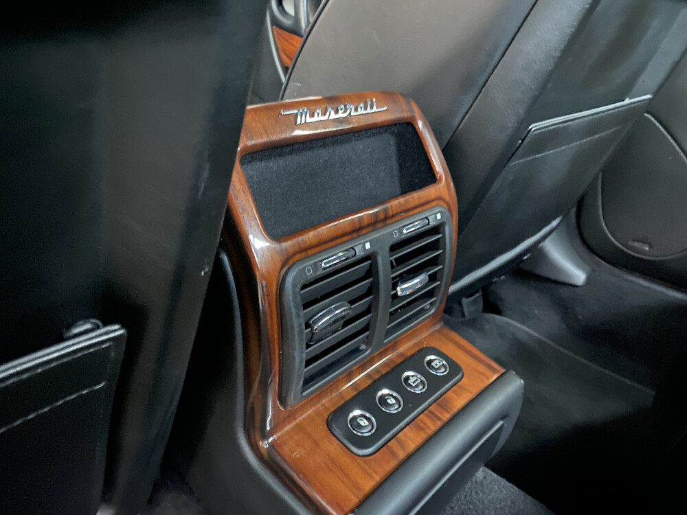 Maserati Quattroporte 4.2 V8 401pk 2007, 21-XRL-9