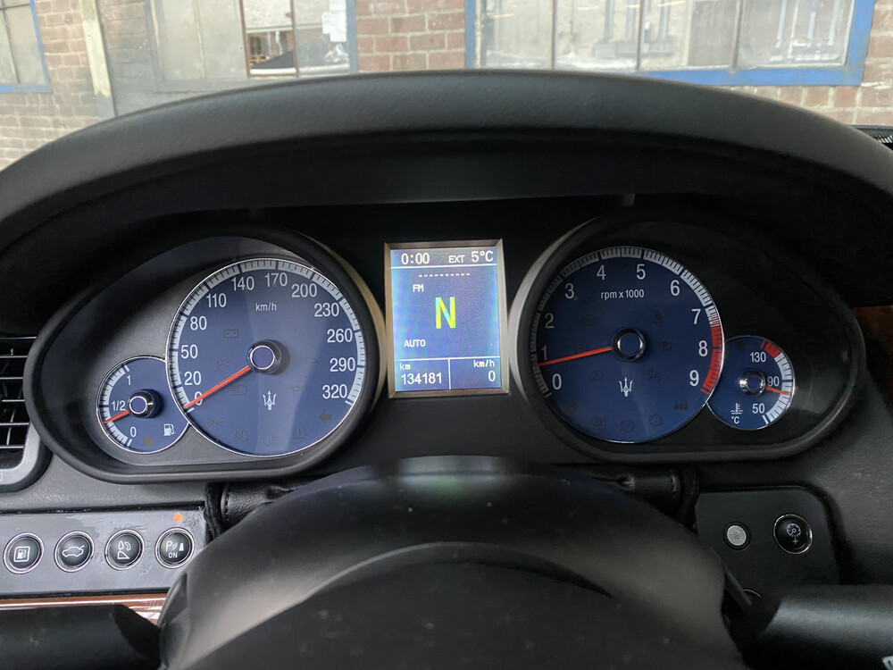 Maserati Quattroporte 4.2 V8 401pk 2007, 21-XRL-9