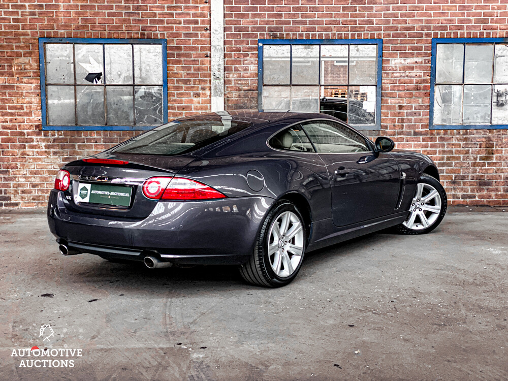 Jaguar XK 3.5 V8 Coupé E 258pk 2008, GZ-992-N