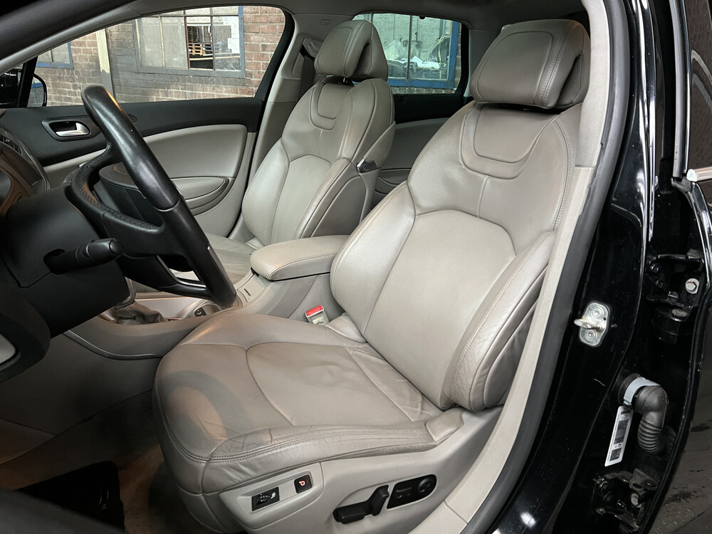 Citroen C5 Tourer 2.7 V6 HDiF Exclusive 204pk 2008 -Orig. NL-, 66-GPL-7