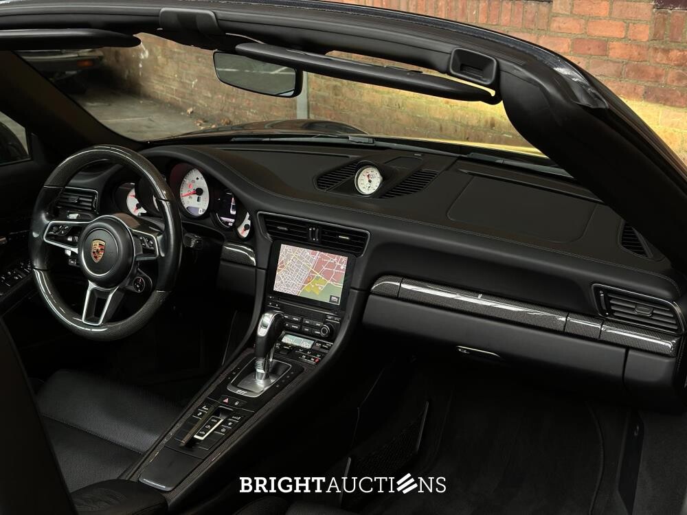 Porsche 911 991.2 Turbo S Cabrio 3.8 V6 581pk 2017 (Origineel-NL+2e eigenaar), PG-468-L