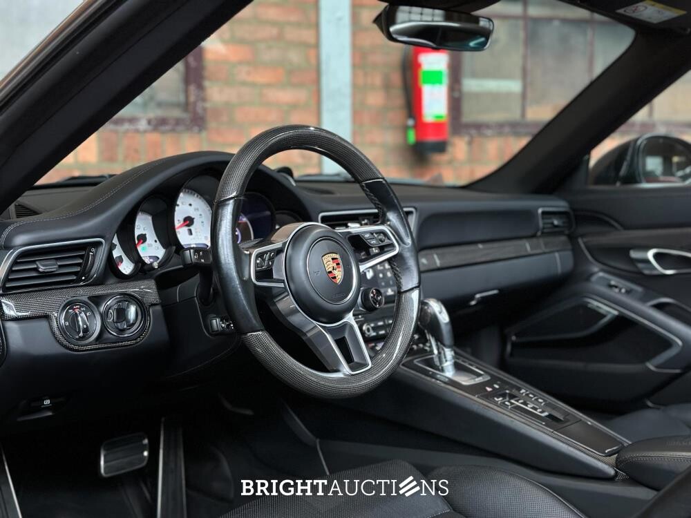 Porsche 911 991.2 Turbo S Cabrio 3.8 V6 581pk 2017 (Origineel-NL+2e eigenaar), PG-468-L