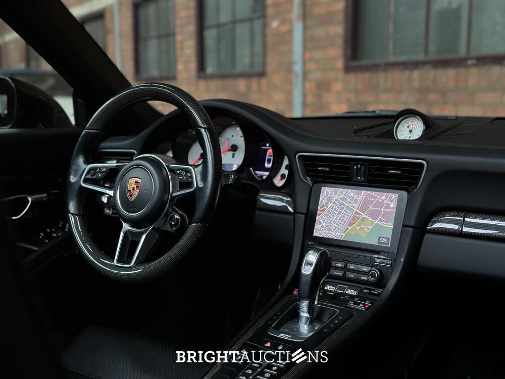 Porsche 911 991.2 Turbo S Cabrio 3.8 581pk 2017 (Origineel-NL+2e eigenaar), PG-468-L