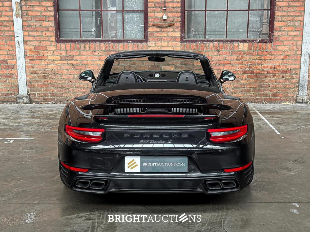 Porsche 911 991.2 Turbo S Cabrio 3.8 581pk 2017 (Origineel-NL+2e eigenaar), PG-468-L
