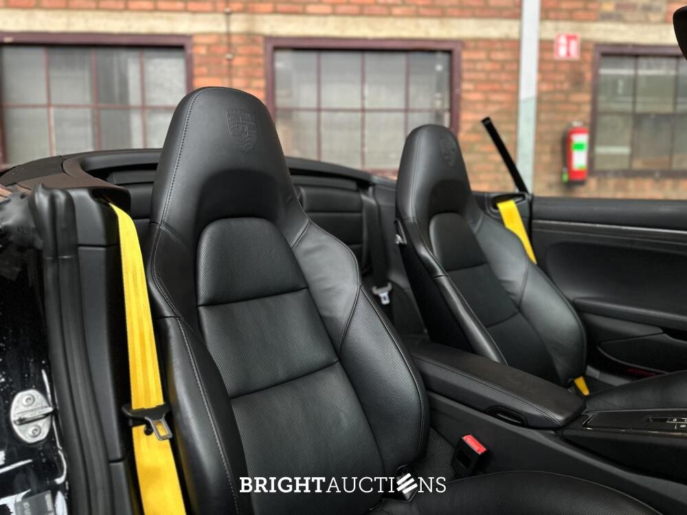 Porsche 911 991.2 Turbo S Cabrio 3.8 581pk 2017 (Origineel-NL+2e eigenaar), PG-468-L