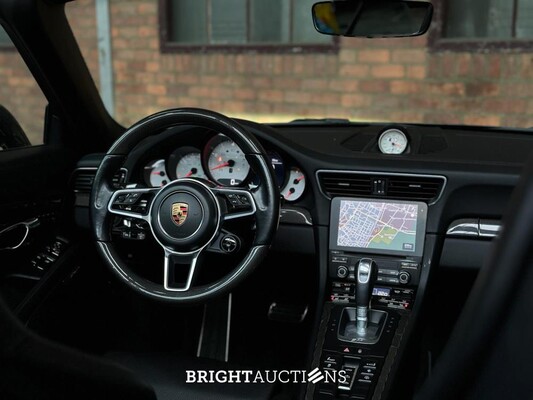 Porsche 911 991.2 Turbo S Cabrio 3.8 581pk 2017 (Origineel-NL+2e eigenaar), PG-468-L