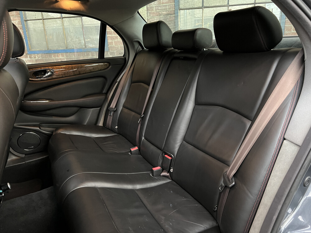 Jaguar XJR 4.2 V8 2003 396pk, NL- H-071-XX