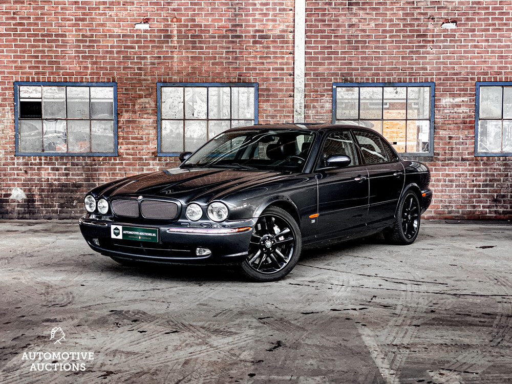 Jaguar XJR 4.2 V8 2003 396pk, NL- H-071-XX