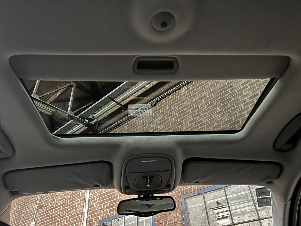 Jaguar XJR 4.2 V8 2003 396pk, NL- H-071-XX