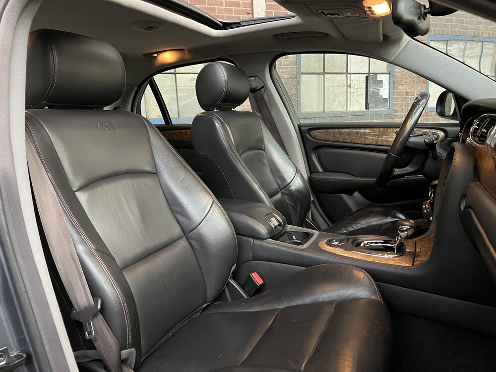 Jaguar XJR 4.2 V8 2003 396pk, NL- H-071-XX