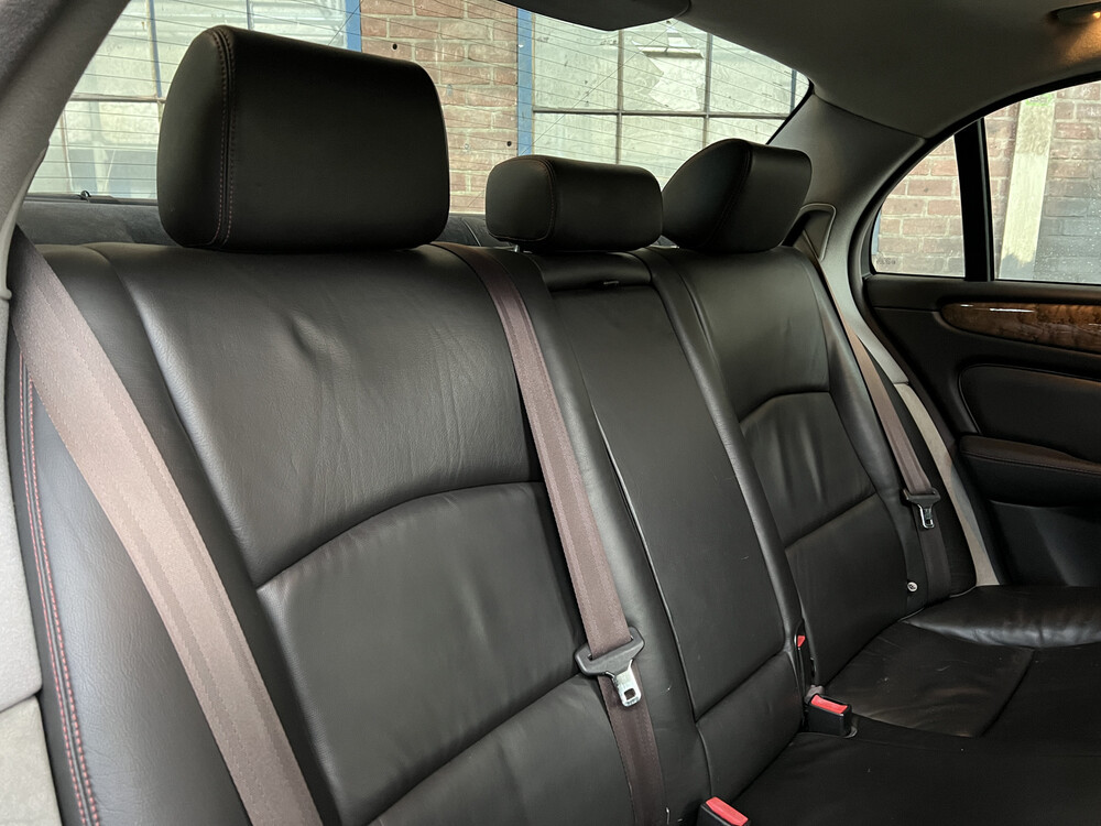 Jaguar XJR 4.2 V8 2003 396pk, NL- H-071-XX