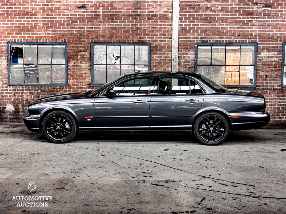 Jaguar XJR 4.2 V8 2003 396pk, NL- H-071-XX