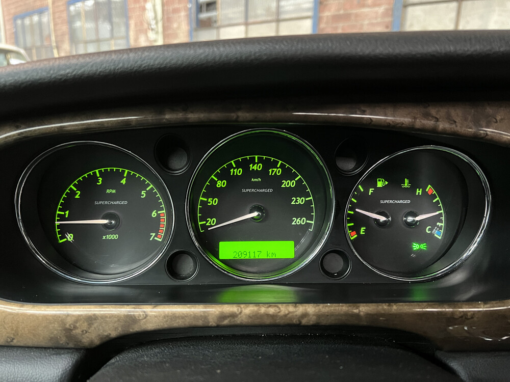 Jaguar XJR 4.2 V8 2003 396pk, NL- H-071-XX