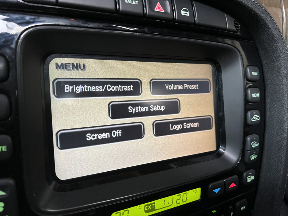 Jaguar XJR 4.2 V8 2003 396pk, NL- H-071-XX