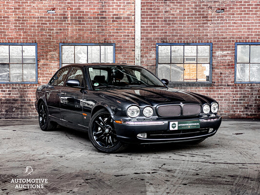 Jaguar XJR 4.2 V8 2003 396pk, NL- H-071-XX