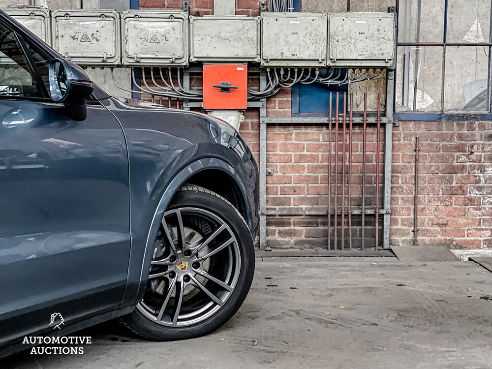Porsche Cayenne 3.0 V6 340PS 2018 NEUMODELL -Orig. NL-, ST-296-D