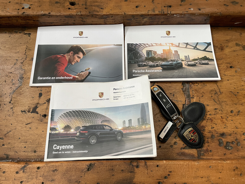 Porsche Cayenne 3.0 V6 340PS 2018 NEUMODELL -Orig. NL-, ST-296-D