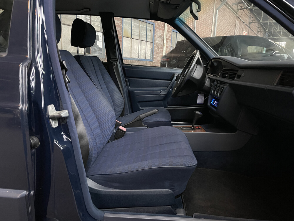 Mercedes-Benz E190 1.8 Basic U9 E-Klasse 1992, DJ-GV-87