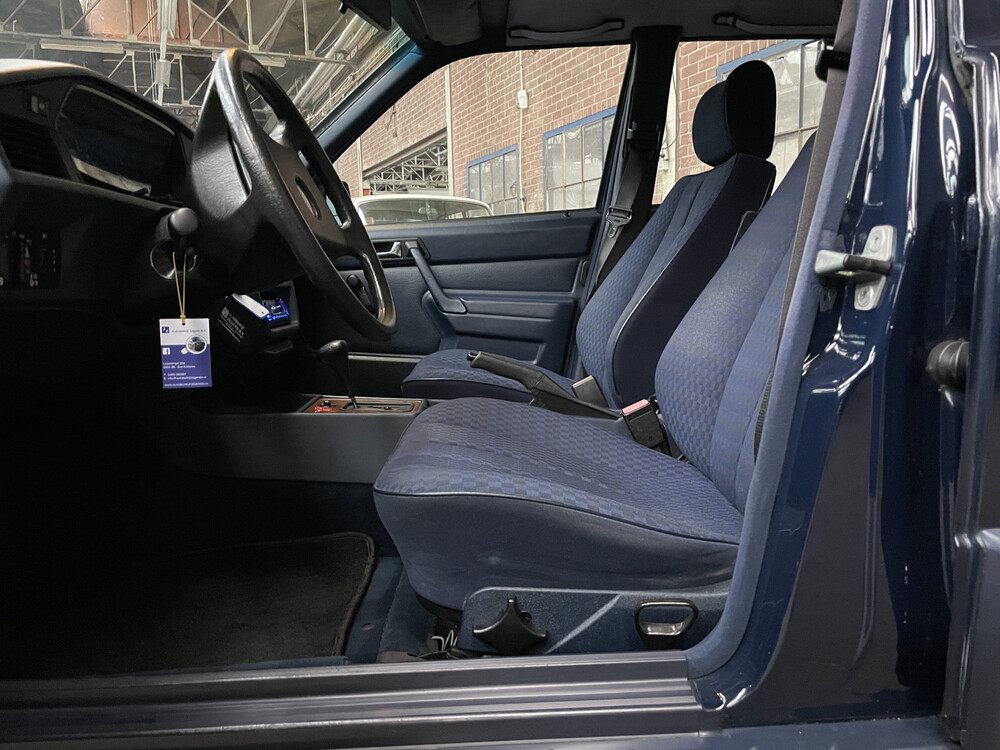 Mercedes-Benz E190 1.8 Basic U9 E-Klasse 1992, DJ-GV-87