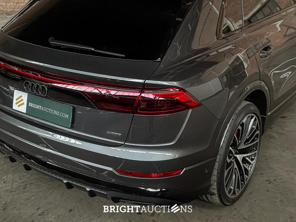 Audi Q8 55 TFSIe Quattro 3.0 V6 S-Line -NIEUW- 394PK 2025 Plug-In Hybrid (Fabrieksgarantie)