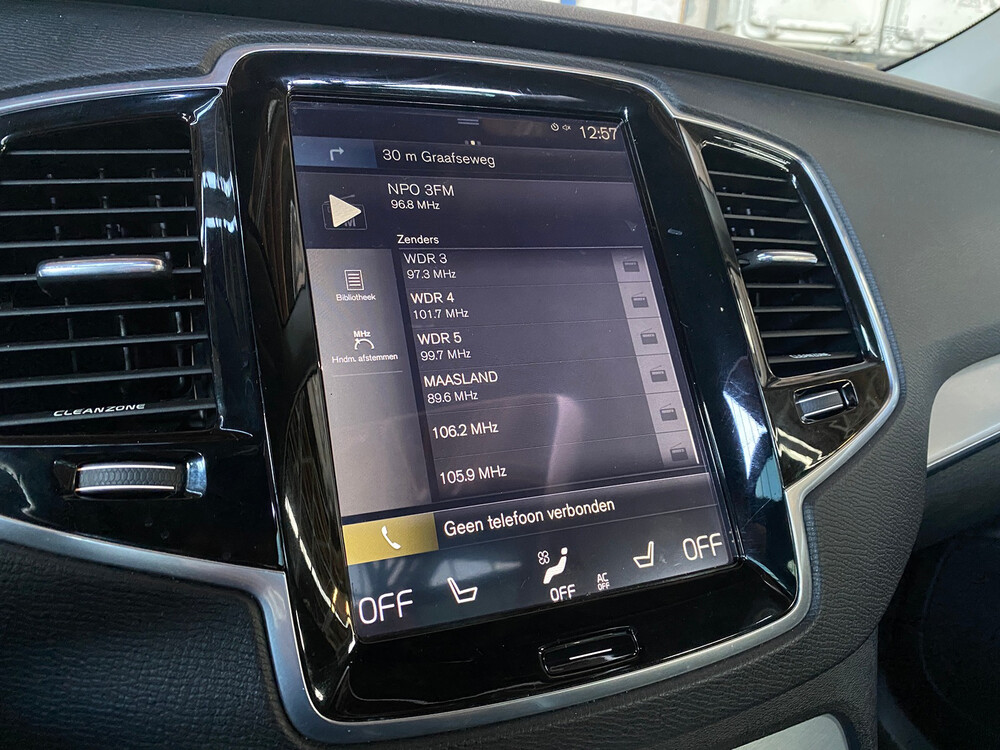 Volvo XC90 2.0 T8 Twin Engine AWD Momentum 320pk 2016 -Org. NL-, JK-06-N