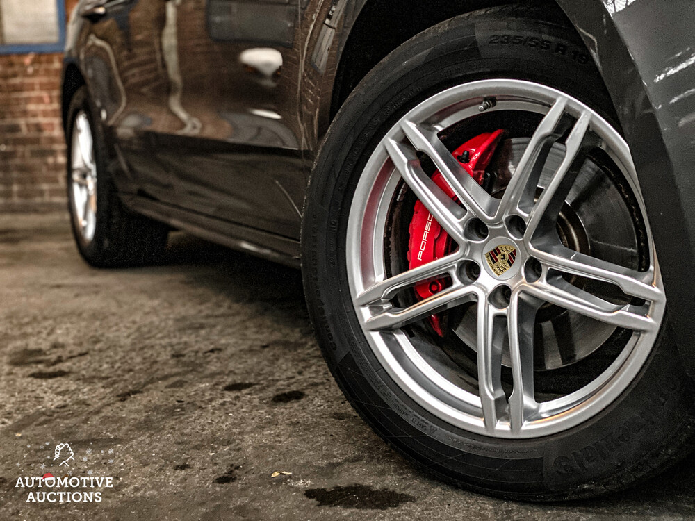 Porsche Macan Turbo 3.6 V6 400pk 2014 Sport-Chrono -Orig. NL-, 1-TTX-59