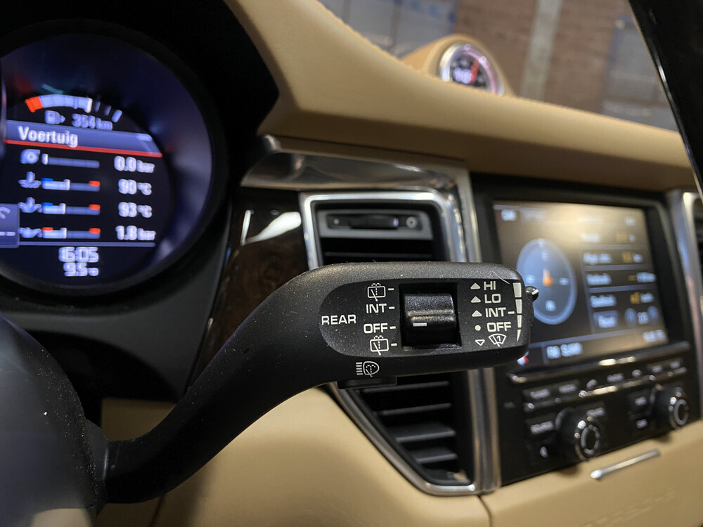 Porsche Macan Turbo 3.6 V6 400pk 2014 Sport-Chrono -Orig. NL-, 1-TTX-59