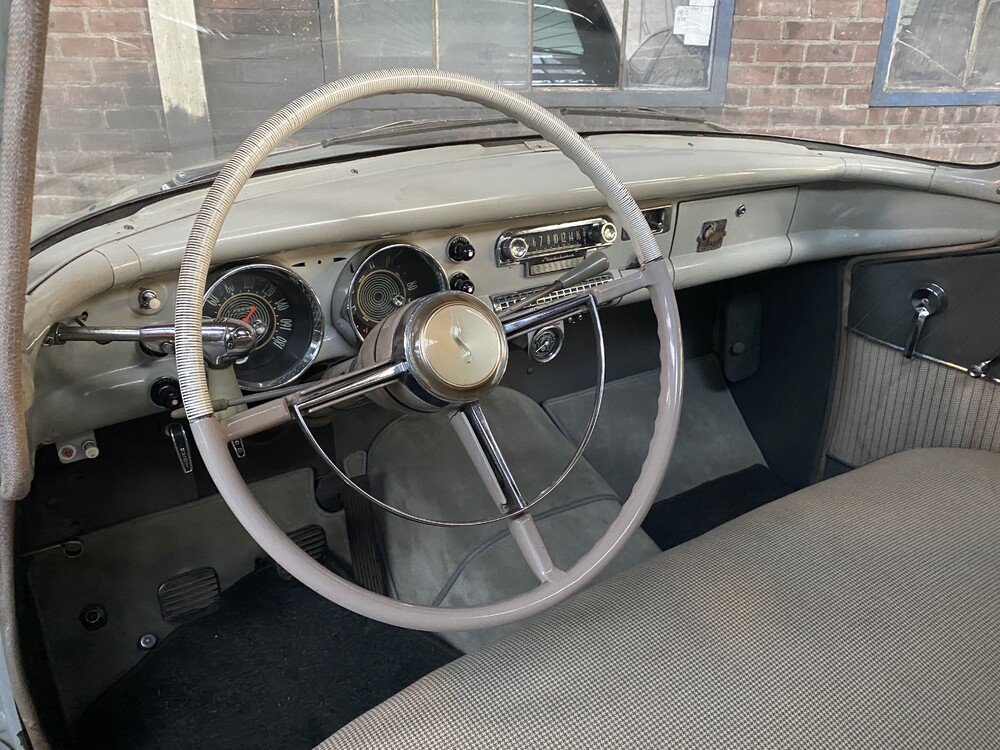 Studebaker Commander 4.2 V8 1955, SX-92-75