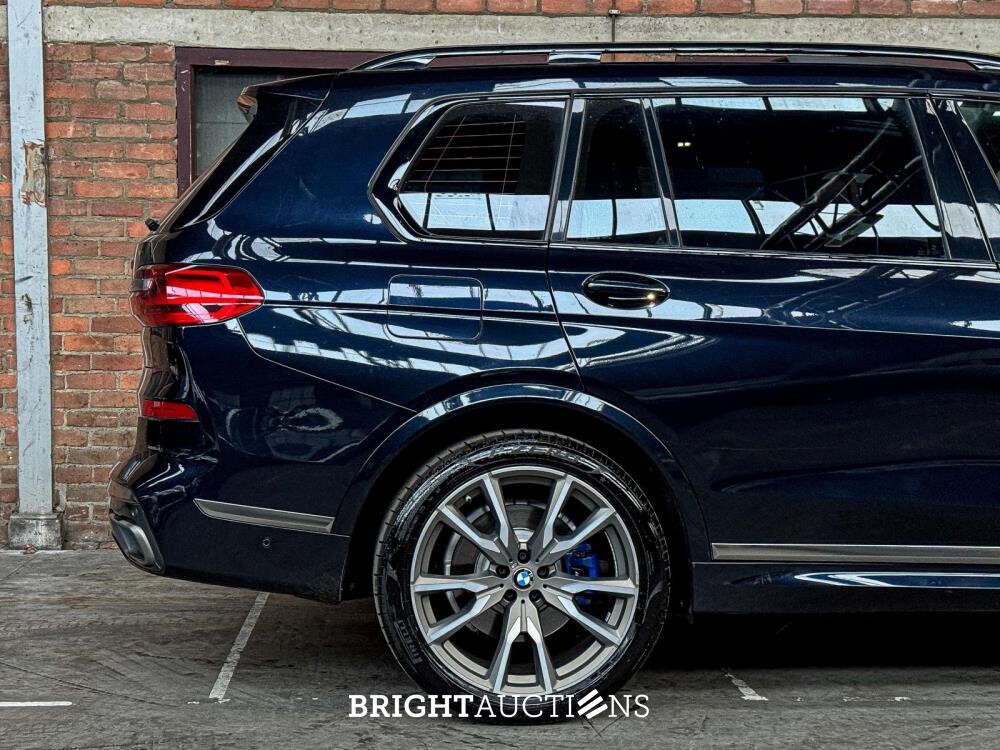 BMW X7 M50d High Executive M-Sport 400pk 2019, NL-Kenteken