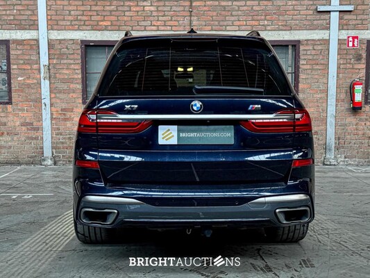 BMW X7 M50d High Executive M-Sport 400pk 2019, NL-Kenteken