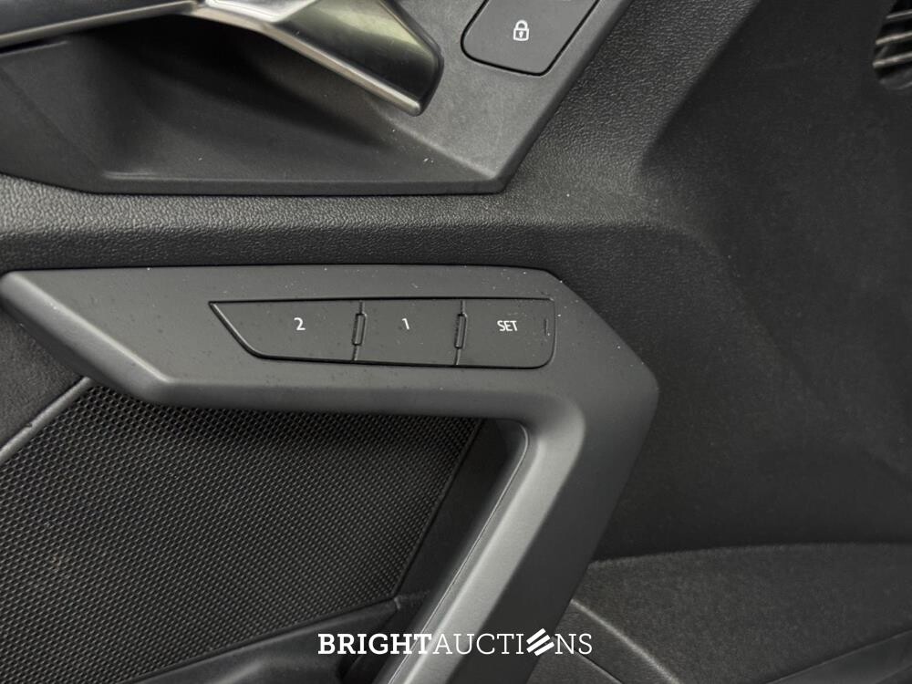 Audi RS3 Sportback 2.5 TFSI Quattro -Milltek- 400pk 2023, NL-Kenteken