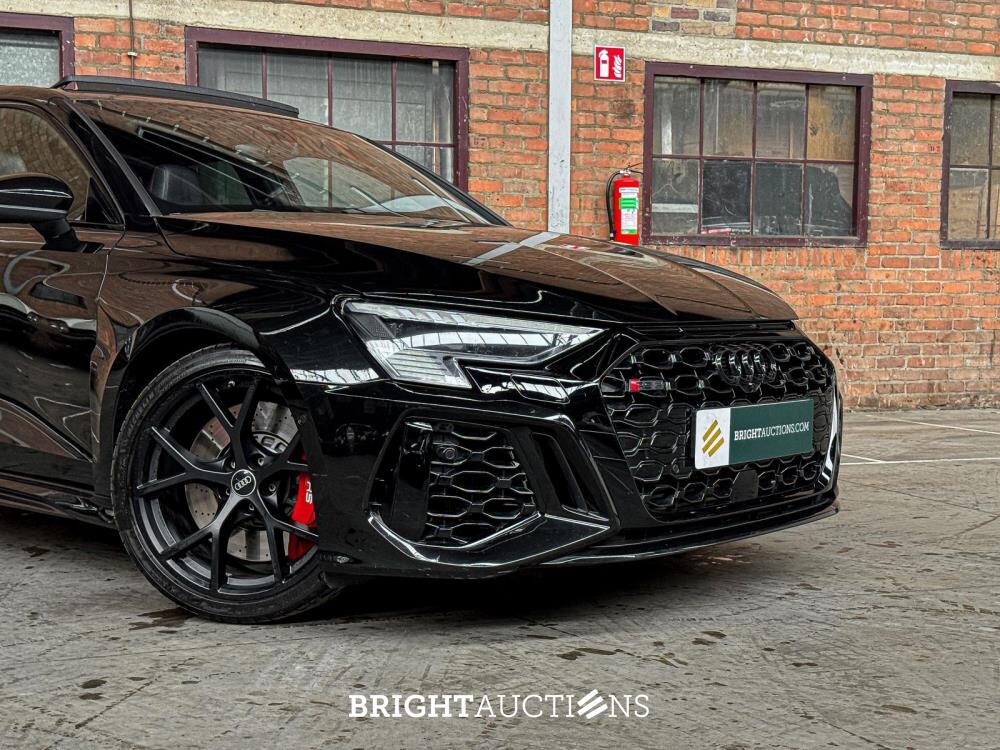 Audi RS3 Sportback 2.5 TFSI Quattro -Milltek- 400pk 2023, NL-Kenteken