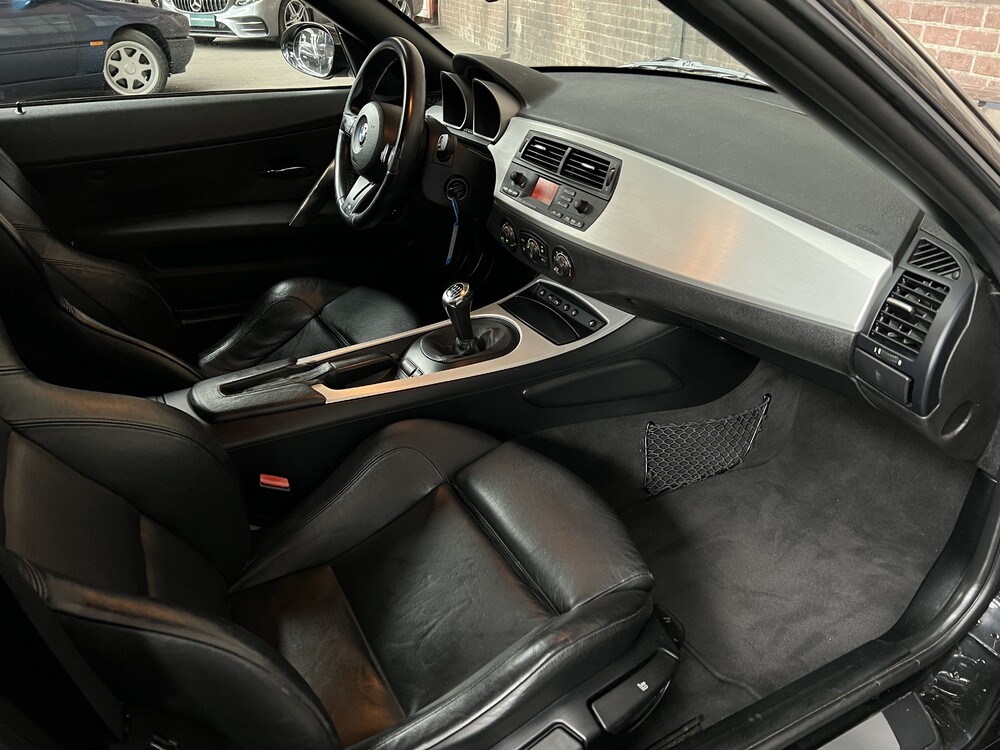 BMW Z4 Roadster Cabriolet 2.5i 177pk 2006, N-472-KV