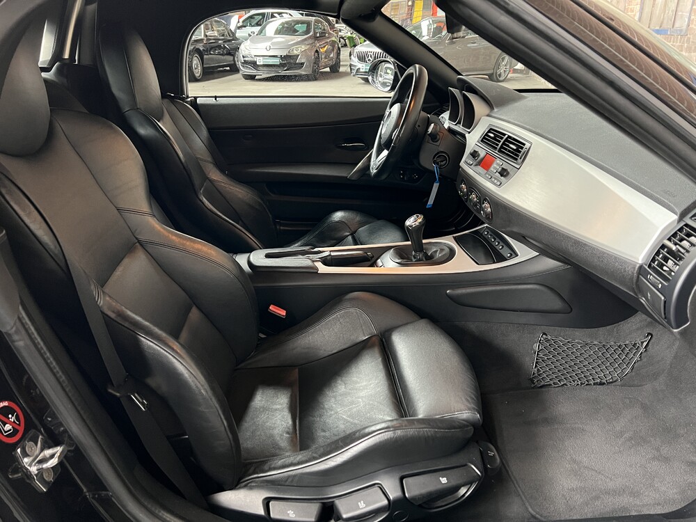 BMW Z4 Roadster Cabriolet 2.5i 177pk 2006, N-472-KV