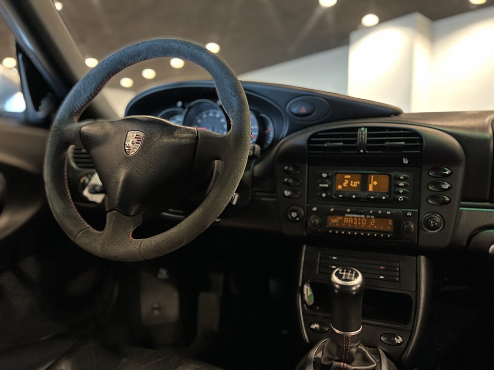 Porsche 911 3.6 Carrera 996 Coupé MK2 320pk 2002 GT3 -MANUAL- ORG-NL, 67-JB-GK