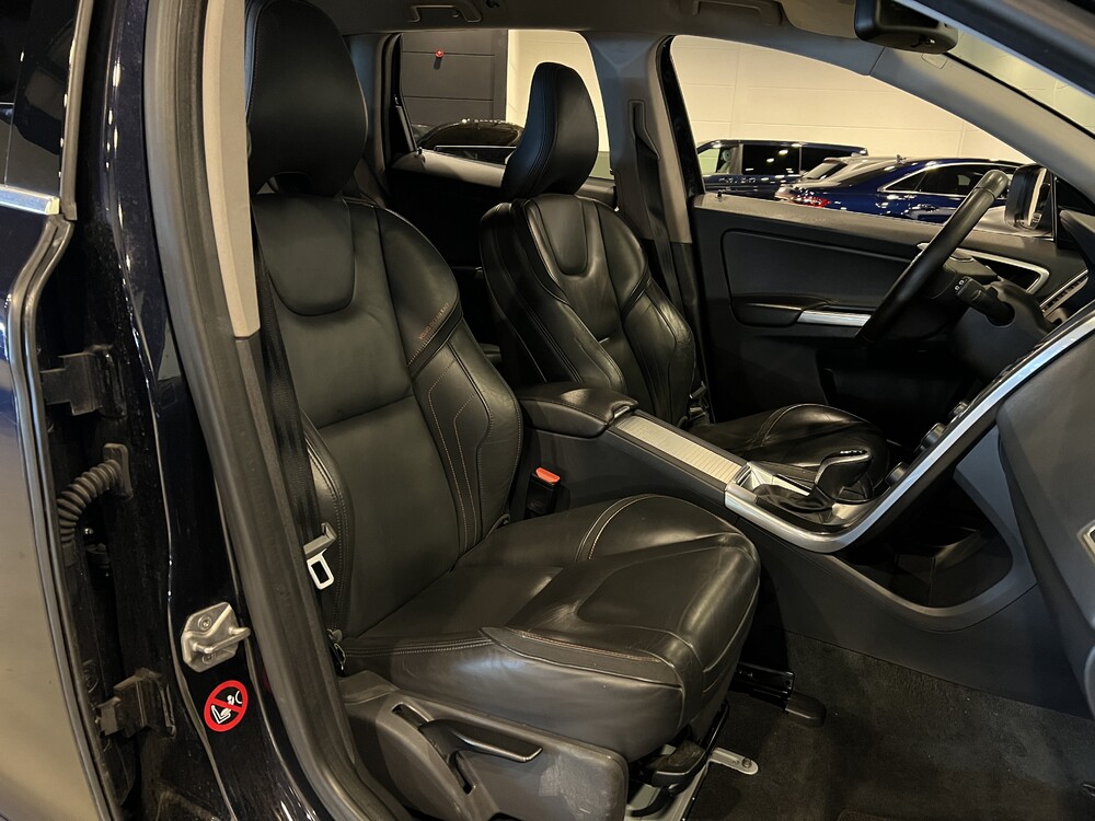 Volvo XC60 D3 2.0 R-Design 150pk 2016, XK-208-L